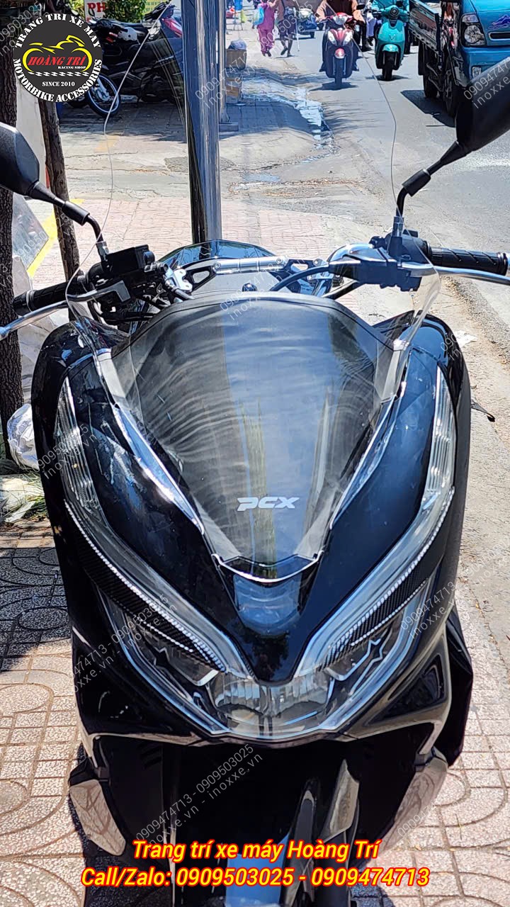 Kính chắn gió HTR lắp chuẩn PCX 2018